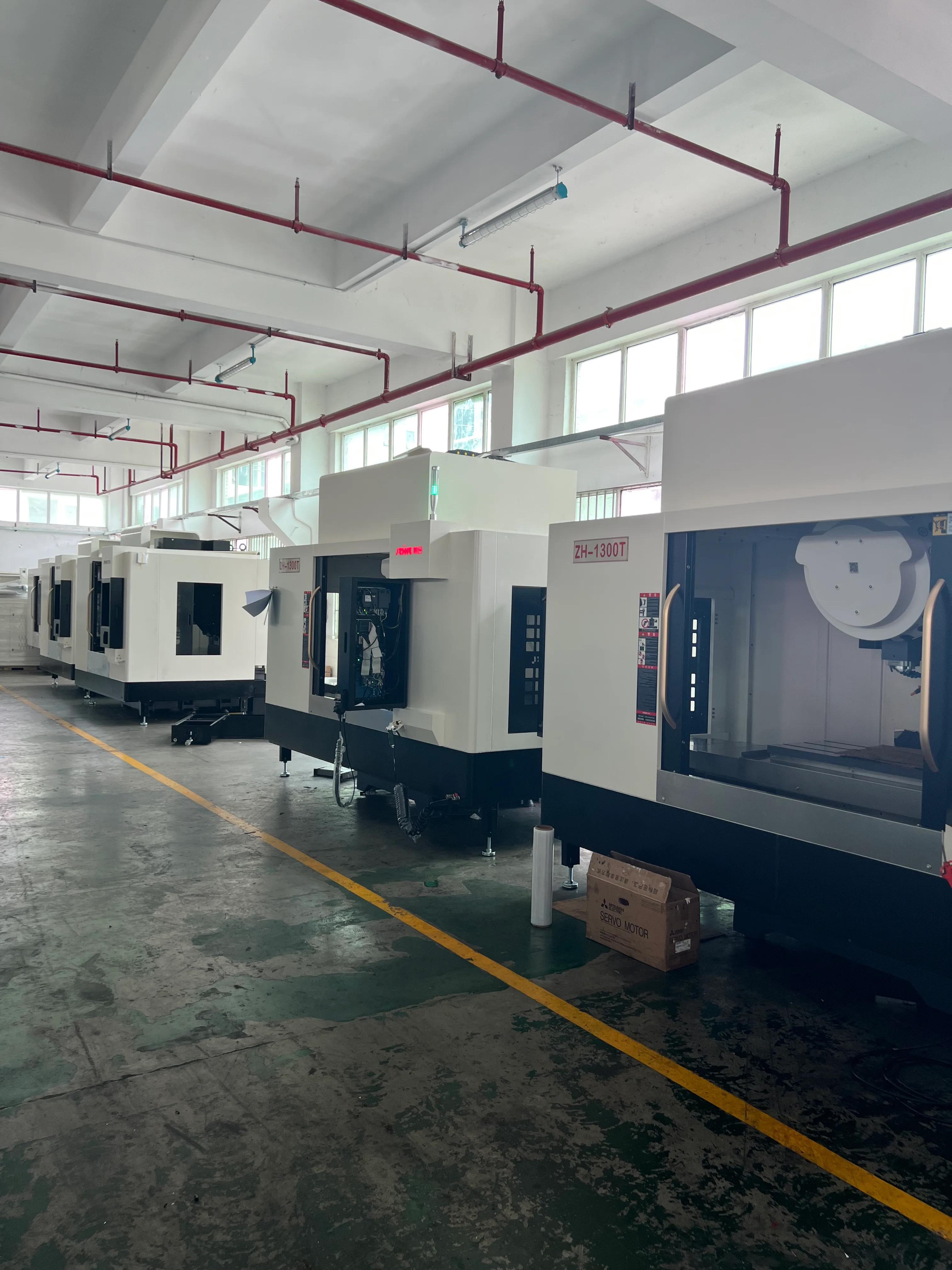 about.alt_cnc_machining_background